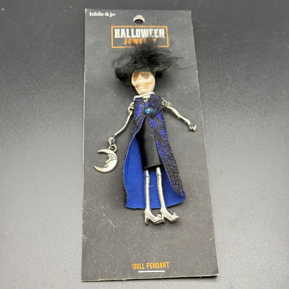 hildie & jo Halloween Skeleton Doll Pendant Purple Lace Cloak Moon Charm NEW